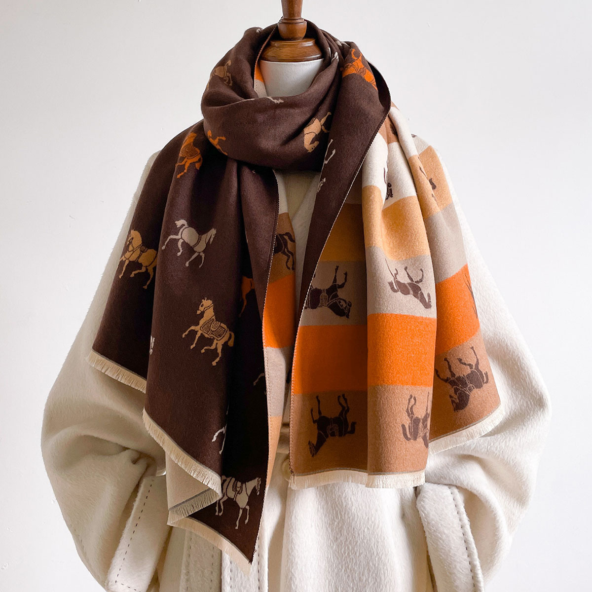 وشاح خريف وشتاء للنساء، شالات  - مراجعة Woven Scarf Blanket وسعره