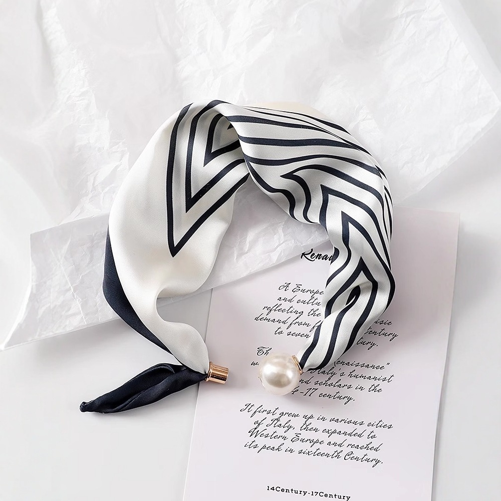 وشاح حريري جديد للنساء مزود بإ - مراجعة Face Scarf Mask وسعره