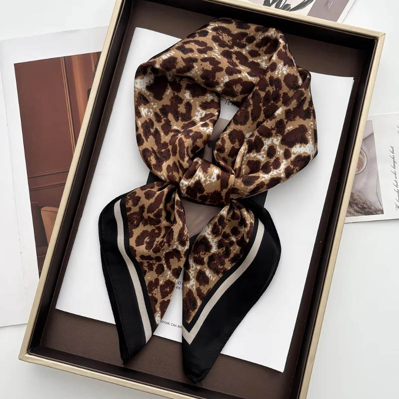 الفاخرة ليوبارد طباعة الإناث ا - مراجعة Face Scarf Mask وسعره